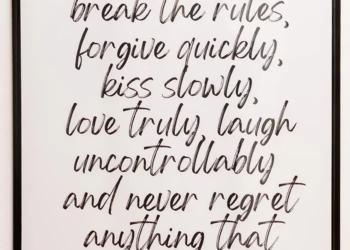 The Waterside Retreat At Montague - Centre - Riverside Living - Views - Sleeps 3 - Balcony - Free Wi-fi Apartamento *